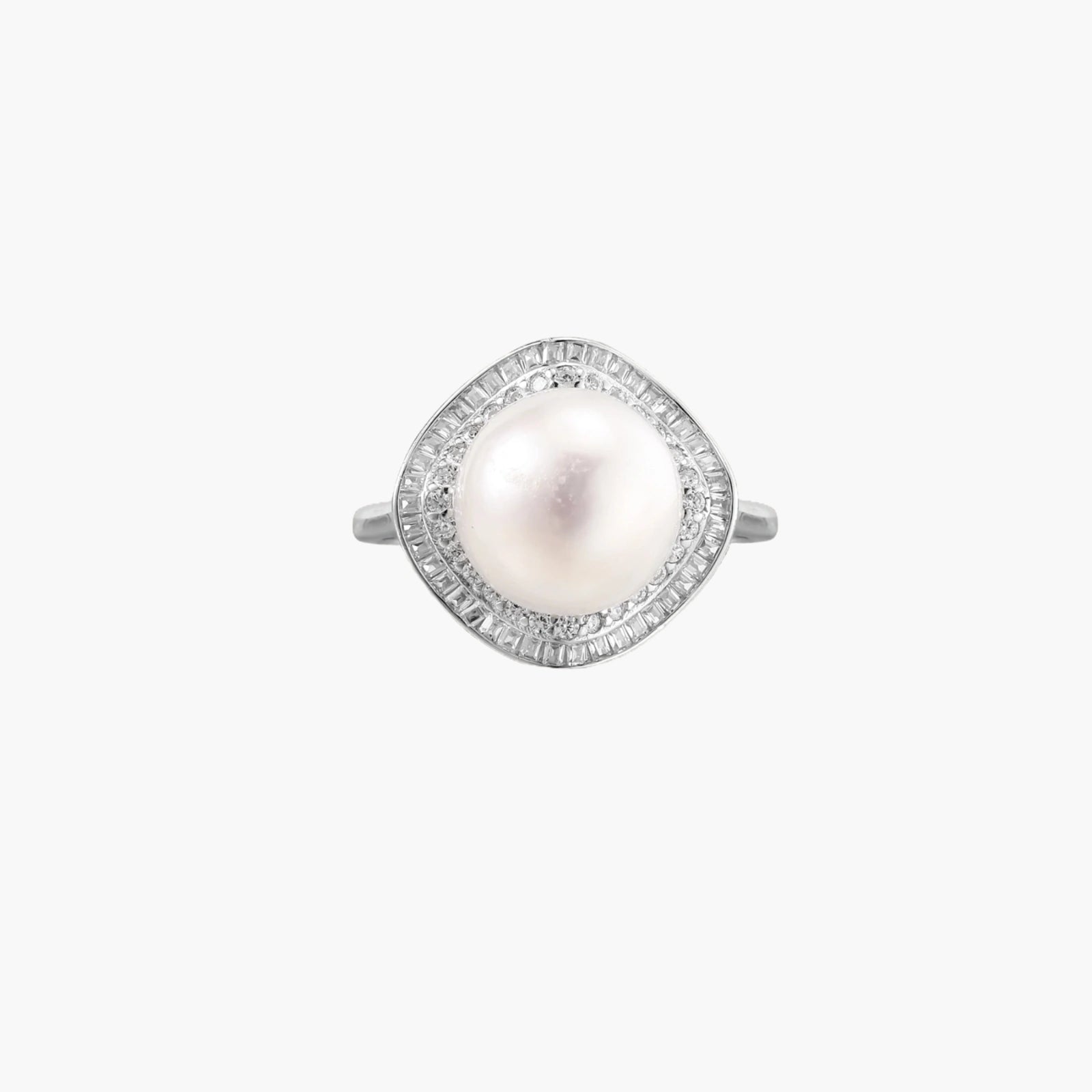 Rhodium-plated silver ring with round pearl center, double halo of baguette and round crystals forming cushion shape